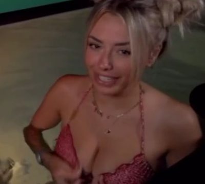 Corinnako Hot Jiggling Boobs video