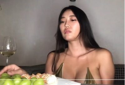 Hot ssunbiki bathing