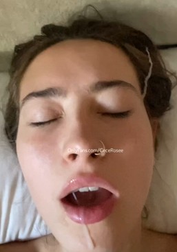 Cece Rose get cumshot in mouth Video