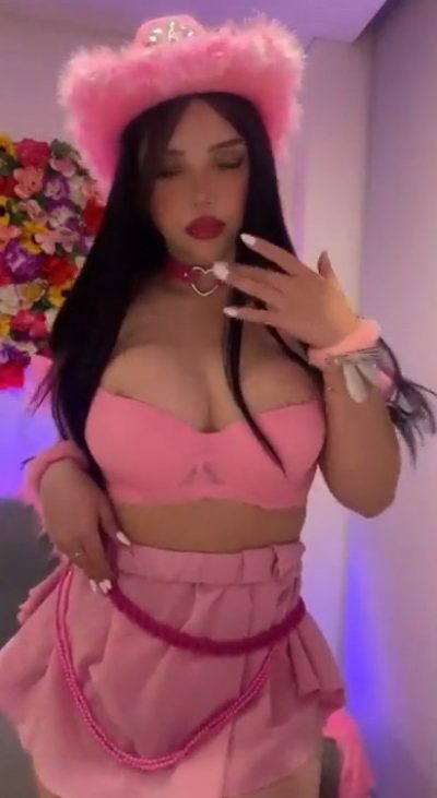 Sofia Brano Sexy in pink Video