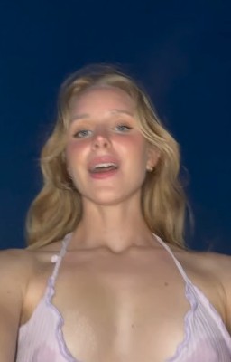 Caroline Zalog nipples update from the beach Onlyfans
